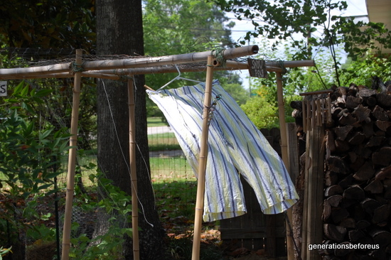 How To Wash Clothes Without Electricity